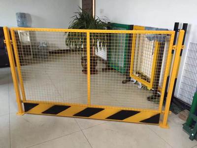 楼梯口护栏